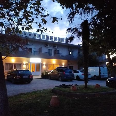 Hotel Isidora Loutros Exteriör bild