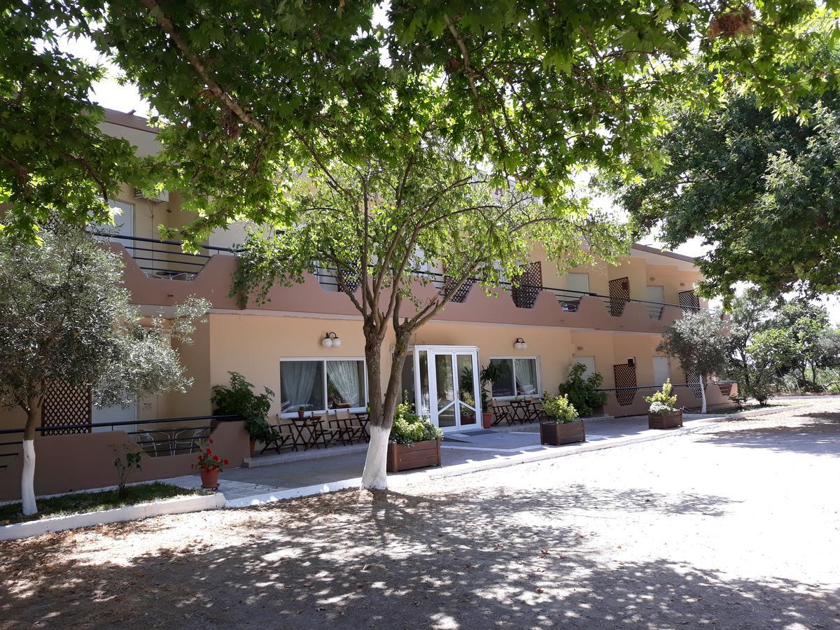 Hotel Isidora Loutros Exteriör bild